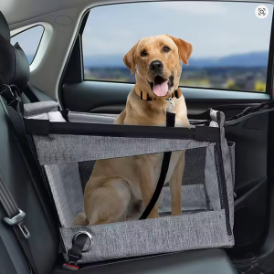 TravelPaws Car Seat